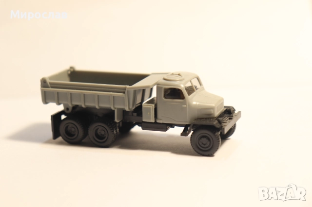 IGRA?? 1/87 H0 TATRA?? САМОСВАЛ КАМИОН КОЛИЧКА МОДЕЛ, снимка 4 - Колекции - 52847402