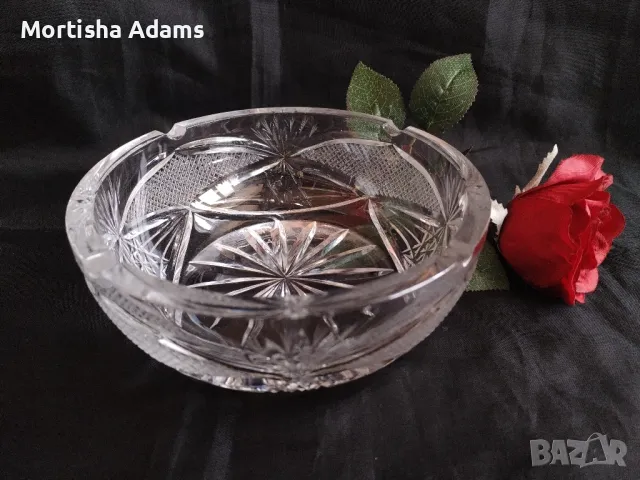 Кристален пепелник 