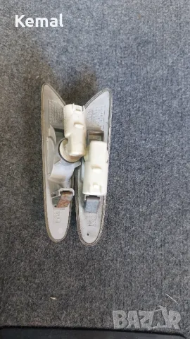 Мигачи за бмв е90, снимка 3 - Части - 47410726