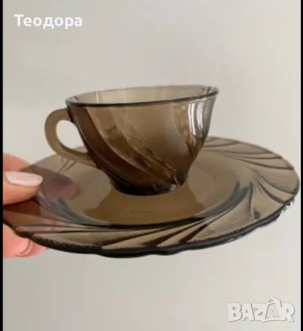 Дуралексов сервиз за кафе, снимка 2 - Чаши - 47474803