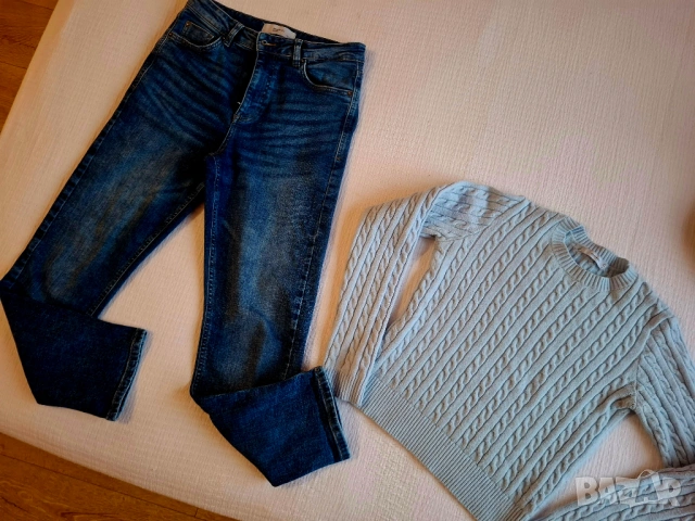 Лот: Дънки на Reservede с подарък блуза на Reservede 10 евро, снимка 2 - Дънки - 53807995