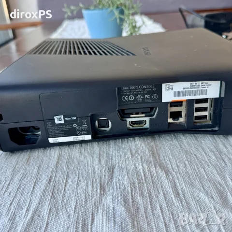 Хакнат Xbox 360 E (Моднат / Всички игри) + Безжичен Джойстик + Call of Duty, снимка 4 - Xbox конзоли - 55889747