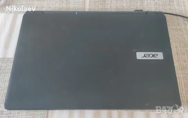 Acer ES1-512 Pentium N3540 четириядрен 4гб/320гб 3ч. батерия, снимка 3 - Лаптопи за дома - 56221623