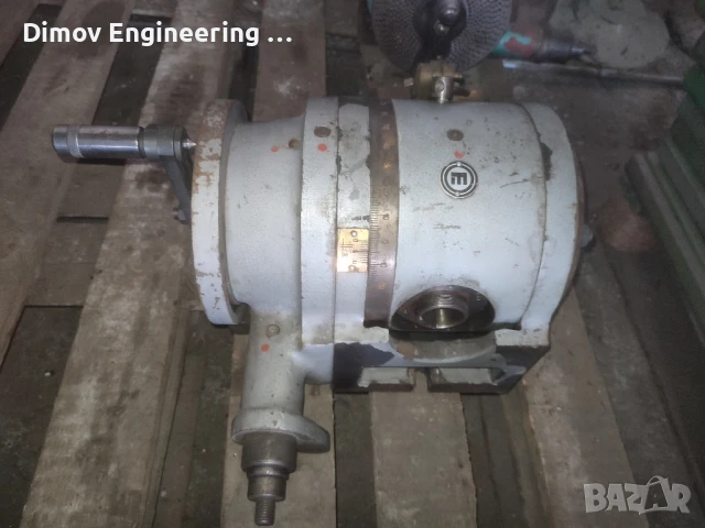 Делителен апарат за фреза , снимка 2 - Други машини и части - 50713110