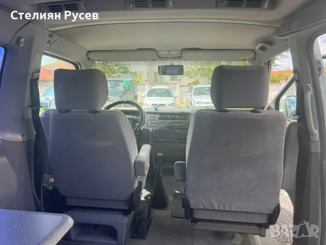 vw multivan 2.5 tdi   102к.с / пътнически facelift - цена  , снимка 5 - Бусове и автобуси - 50891484