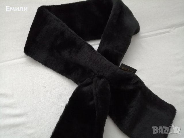 TCM дамски черен плюшен шал - подарък при покупка над 12 лв, снимка 3 - Шалове - 44341197