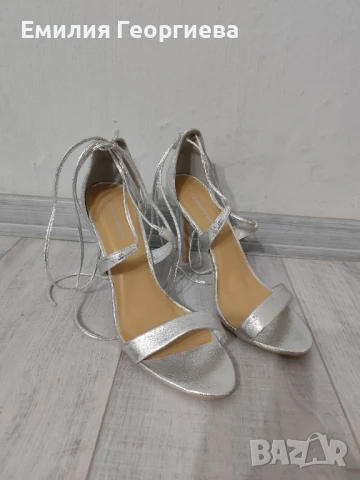 Сребърни сандали 41 номер, снимка 3 - Дамски обувки на ток - 50557229