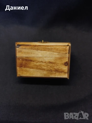 Малка кутия за бижута , снимка 4 - Антикварни и старинни предмети - 51254949