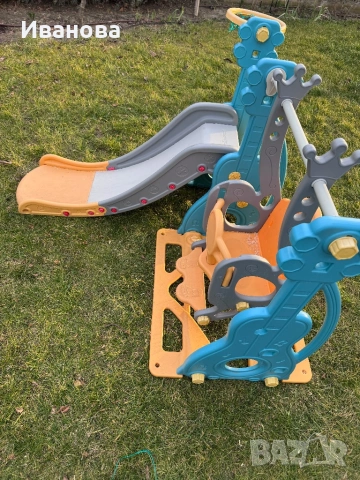 Пързалка за дете +18 месеца с многоцветна люлка 152x149x107см, снимка 2 - Други - 53683486