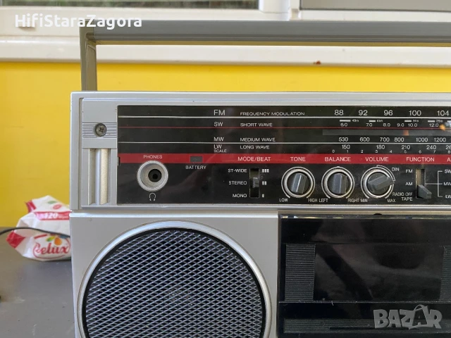 Toshiba RT6015, снимка 3 - Радиокасетофони, транзистори - 51056303