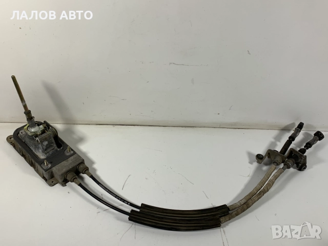 Лостов механизъм жила скоростен лост Шкода Октавия 1 Lostov mehanizum skorosti Octavia I 1J0711061C