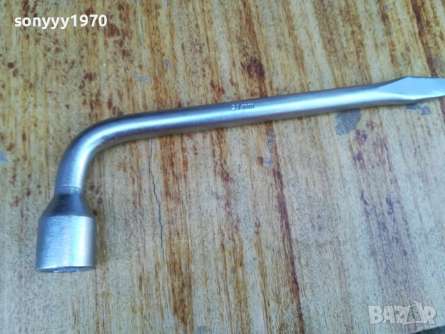 КЛЮЧ ЗА ГУМИ 21мм-ЯК ПЛЪТЕН 2708251159