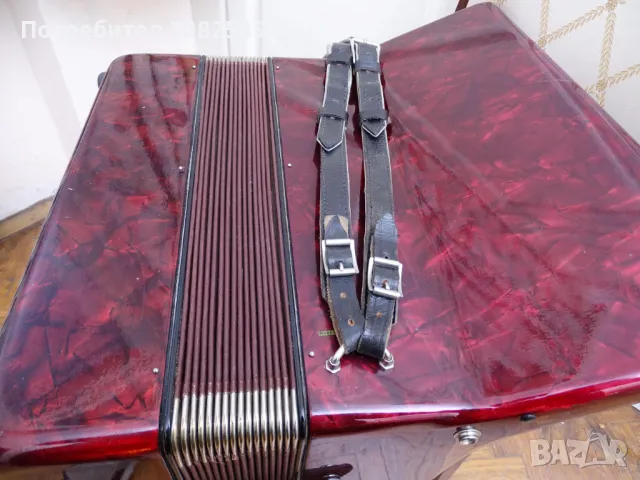 Акордеон Велтмайстер Гигантили 80 баса, снимка 13 - Акордеони - 48663848