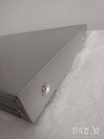 Grundig dvd player gdp 2550, снимка 5 - Плейъри, домашно кино, прожектори - 51064631