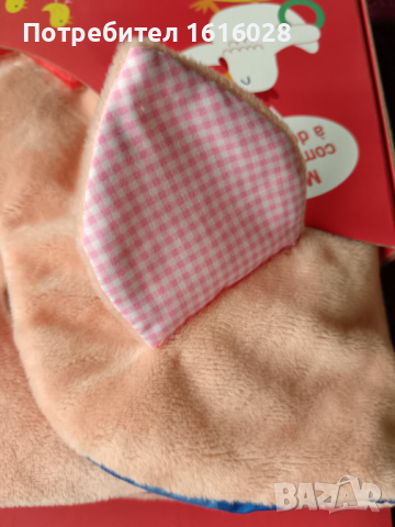 Мека бебешка интерактивна книжка - Малкото прасенце в цирка., снимка 3 - Плюшени играчки - 44829016