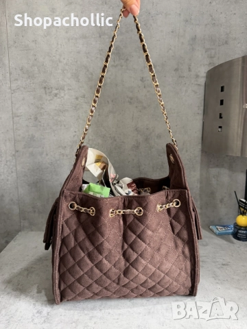 Дамска чанта Chanel 25, снимка 4 - Чанти - 56275063