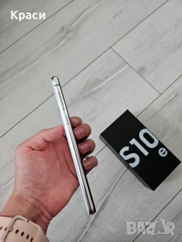 Samsung Galaxy S10e Prism White,Dual sim,128 GB + 15 бр. кейсове, снимка 3 - Samsung - 42021675