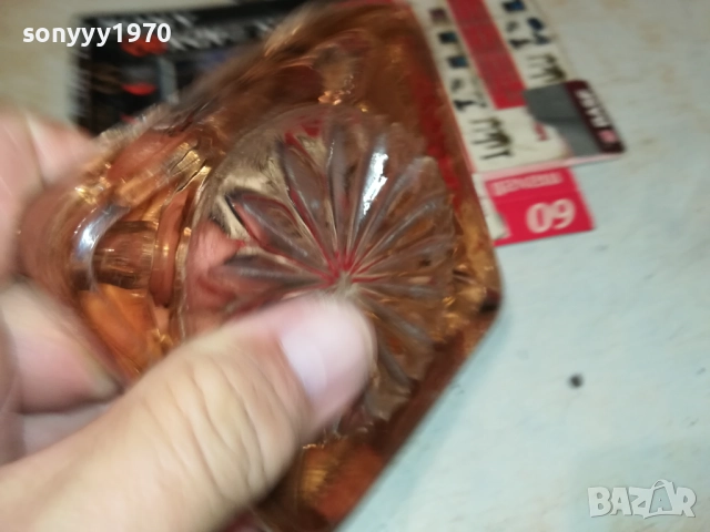 КРАСИВ СТЪКЛЕН ПЕПЕЛНИК 0709251645, снимка 16 - Антикварни и старинни предмети - 51633960