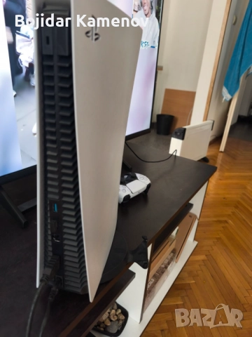 PS 5 Digital Edition + 1 Joystick, снимка 2 - PlayStation конзоли - 52953126