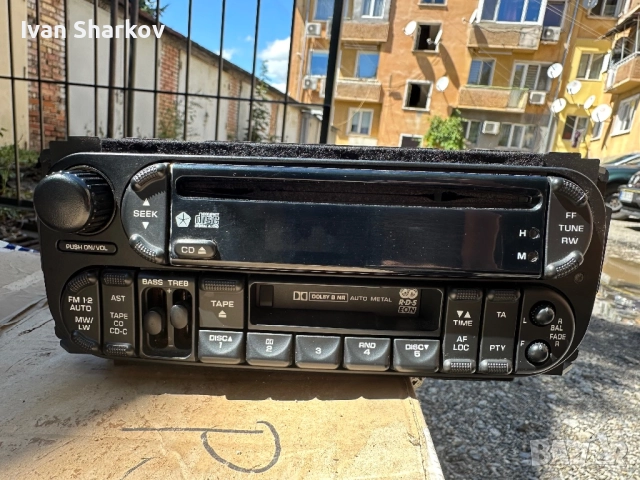 Оригинален аудио плеър Гранд Чероки Wj, снимка 3 - Части - 52007032