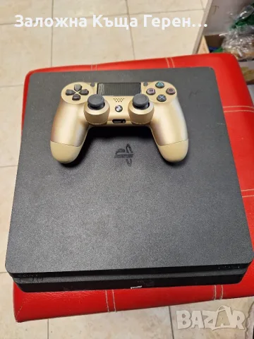 Play    Station 4