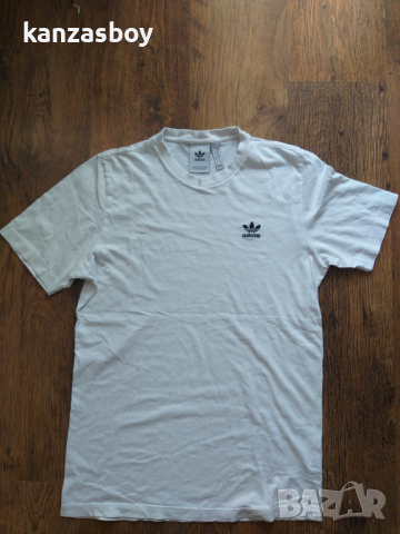 adidas Originals Essential - страхотна мъжка тениска КАТО НОВА, снимка 5 - Тениски - 36358230