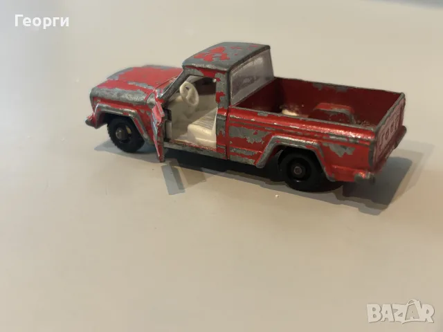 Jeep Gladiator Pick-up Matchbox Lesney , снимка 4 - Колекции - 55788966