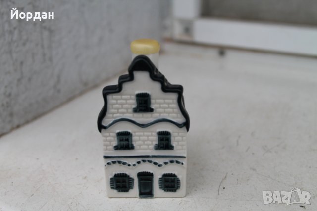 Холандска порцеланова къща , колекционерска на дистилерия  ''Bols''