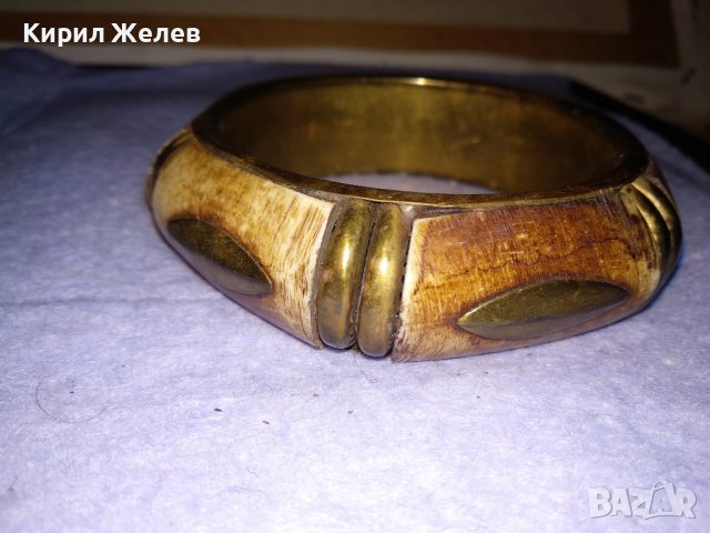 СТАРА БРОНЗОВА ТИБЕТСКА ТРАДИЦИОННА ЕТНО ГРИВНА с КАМИЛСКА КОСТ РЪЧНА ИЗРАБОТКА 16702