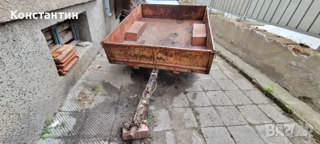 Продавам туристическо ремарке 