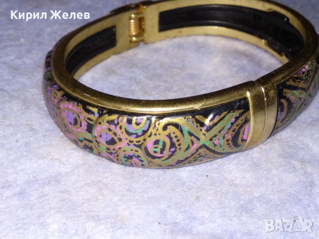 ПРЕКРАСНА ВИНТИДЖ СТИЛ АРТ ГРИВНА БЛАГОРОДНА СТОМАНА ЗЛАТИСТА РЪЧНО ИЗРИСУВАНА 38322, снимка 6 - Гривни - 41096228