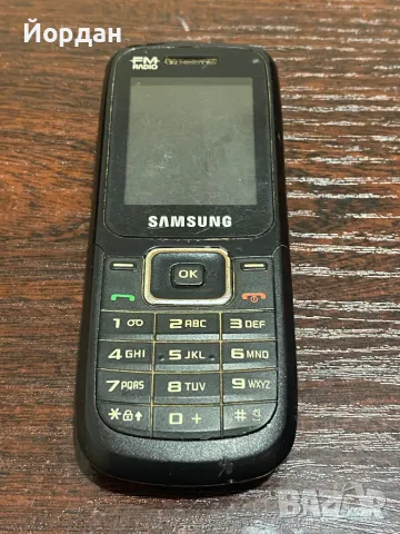 Samsung E1210M