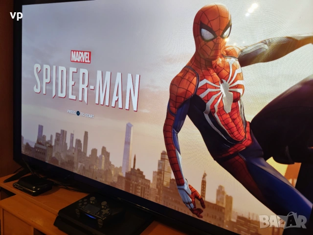 Хакнат Sony PlayStation 4 Slim SPIDERMAN Edition Плейстейшън PS4 с НОВ ХАК VUE и с МНОГО ИГРИ