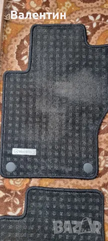 Продавам оригинални мокетни стелки за Mercedes  ML 164, снимка 3 - Аксесоари и консумативи - 49267628