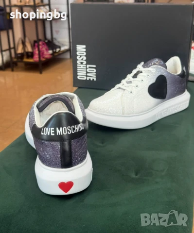 Дамски сникърси Love Moschino JA15244  259 лв., снимка 10 - Кецове - 51063473