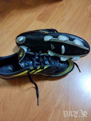 Детски футболни обувки "Adidas", снимка 3 - Футбол - 41680059