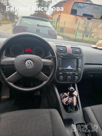 VW Golf 5, снимка 10 - Автомобили и джипове - 53769684