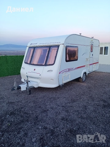 Каравана Elddis Avante 482 в перфектно състояние цена 6000€, снимка 2 - Каравани и кемпери - 53100645
