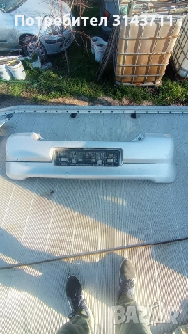 Задна броня за Тойота ярис 2003г