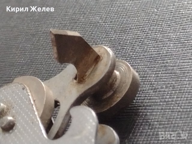 Стара отварачка от соца за консерви качествена изработка за КОЛЕКЦИЯ ДЕКОРАЦИЯ БИТОВ КЪТ 38383, снимка 3 - Други ценни предмети - 41082144