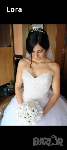 Сватбена рокля с корсет от мъниста и цялата в брукат, снимка 10 - Рокли - 52741483