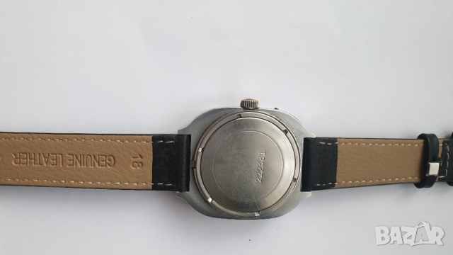 Колекционерски часовник SLAVA 26 JEWELS, снимка 7 - Антикварни и старинни предмети - 44685891