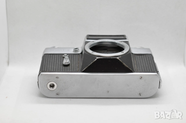 Два фотоапарата Зенит, Zenit, снимка 6 - Фотоапарати - 52390469