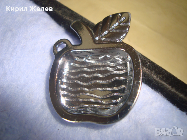 СРЕБРИСТА ЯГОДКА - ФИГУРАЛНА с КРИСТАЛЧЕТА АРТ ВИСУЛКА 3,5см 4лв, снимка 3 - Колиета, медальони, синджири - 36323774