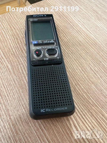 Дигитален диктофон / FM радио Sony с подарък, снимка 2 - Друга електроника - 53854411