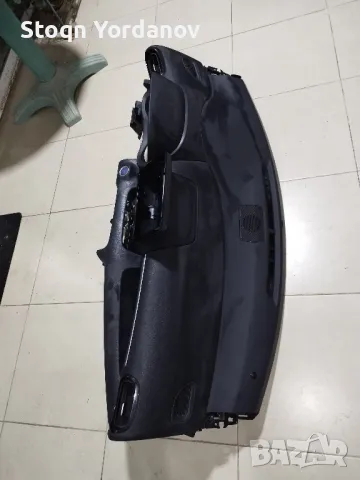 арматурно табло за Ярис след 2021, снимка 2 - Части - 48227433