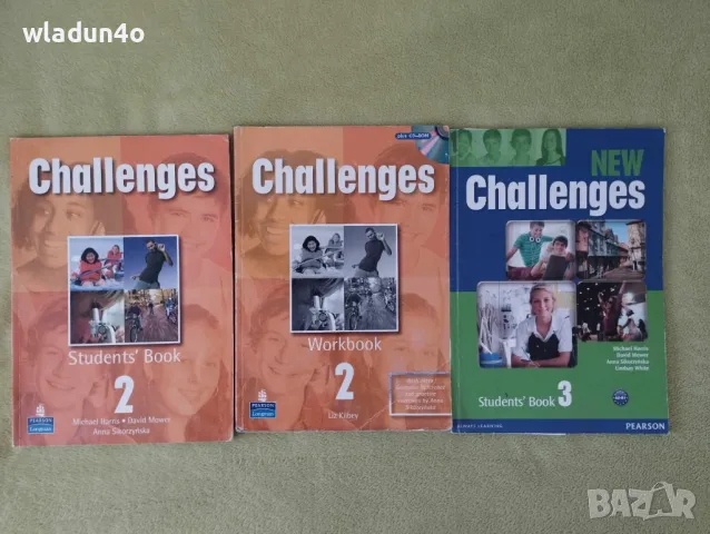 Учебник-тетрадка по Английски Challenges, 8 лв