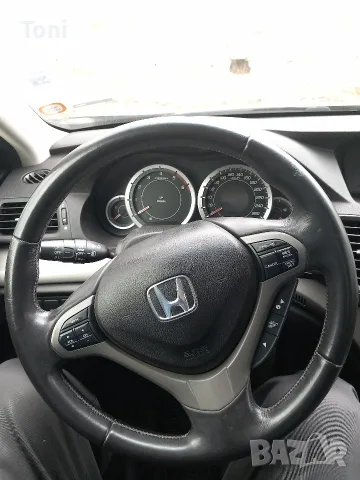 Хонда Акорд 2.2 I - DTEC, снимка 18 - Автомобили и джипове - 55939031