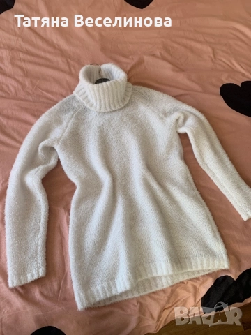 Бял пухкав пуловер H&M