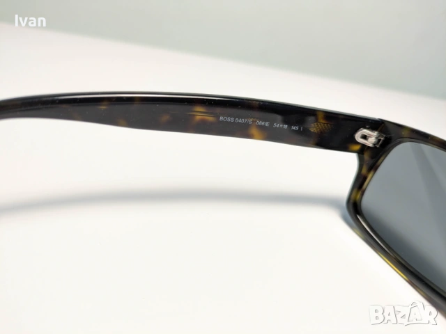Слънчеви очила BOSS by Hugo Boss 0407/S, снимка 6 - Слънчеви и диоптрични очила - 53845999